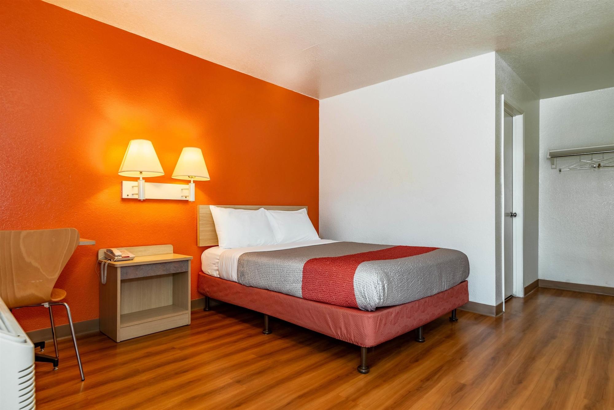 Motel 6-Palm Springs, Ca - East - Palm Canyon Exteriér fotografie