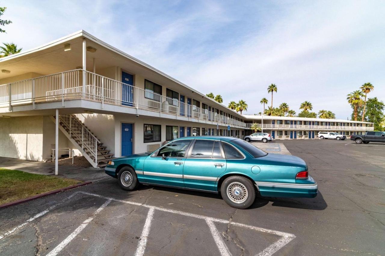 Motel 6-Palm Springs, Ca - East - Palm Canyon Exteriér fotografie